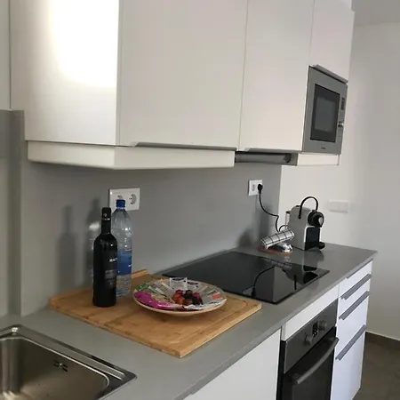 アパート Blanco Homes & Living 1 By Sunhousescanarias